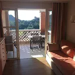 P2 Village Club Cap Esterel Vue Golf Et Mer, Piscine Chauffee Апартаменты