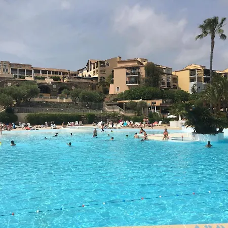 Апартаменты P2 Village Club Cap Esterel Vue Golf Et Mer, Piscine Chauffee *